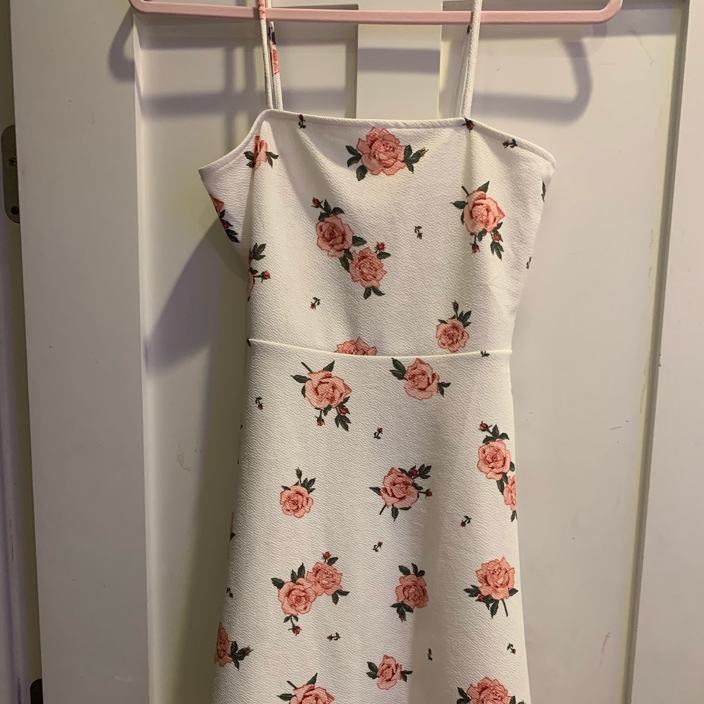 white flower dress